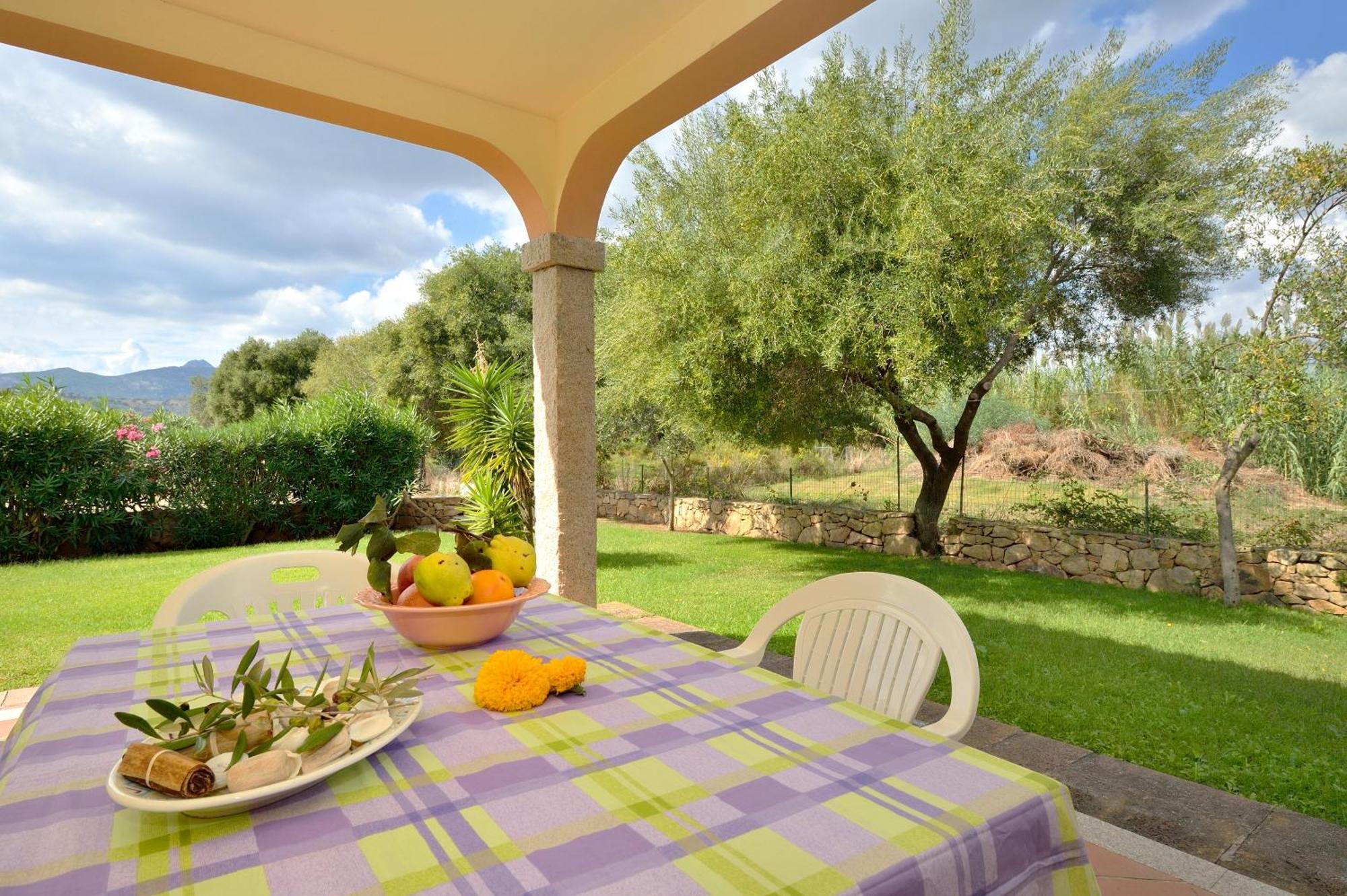 Residence Le Canne San Teodoro  Bagian luar foto