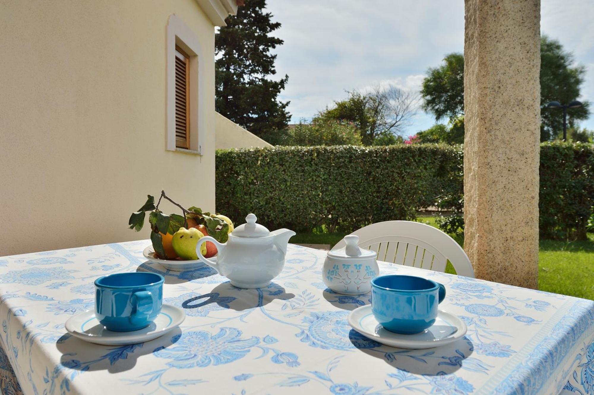 Residence Le Canne San Teodoro  Bagian luar foto