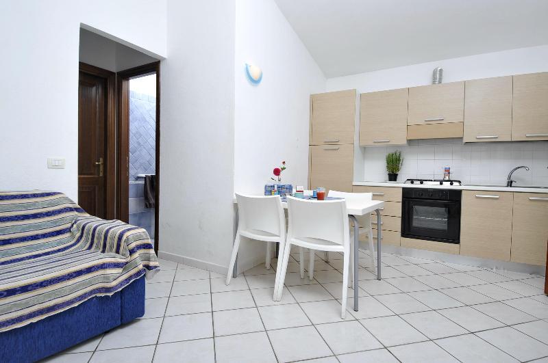 Residence Le Canne San Teodoro  Bagian luar foto