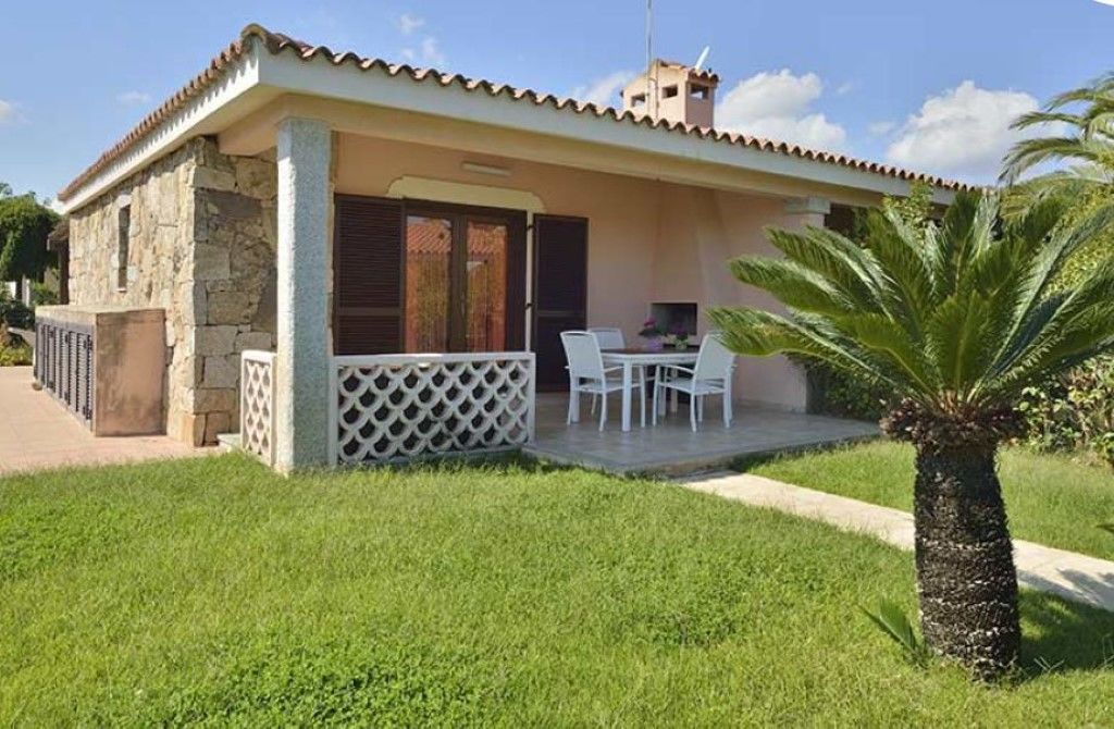 Residence Le Canne San Teodoro  Bagian luar foto