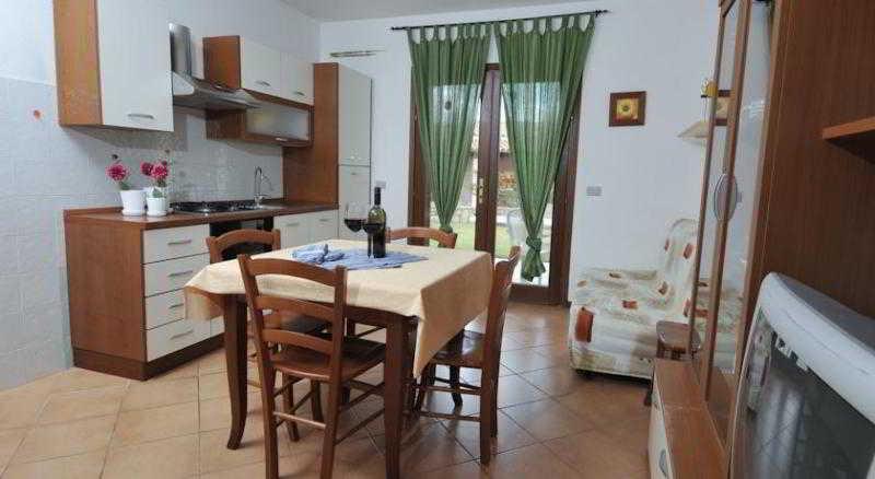 Residence Le Canne San Teodoro  Bagian luar foto